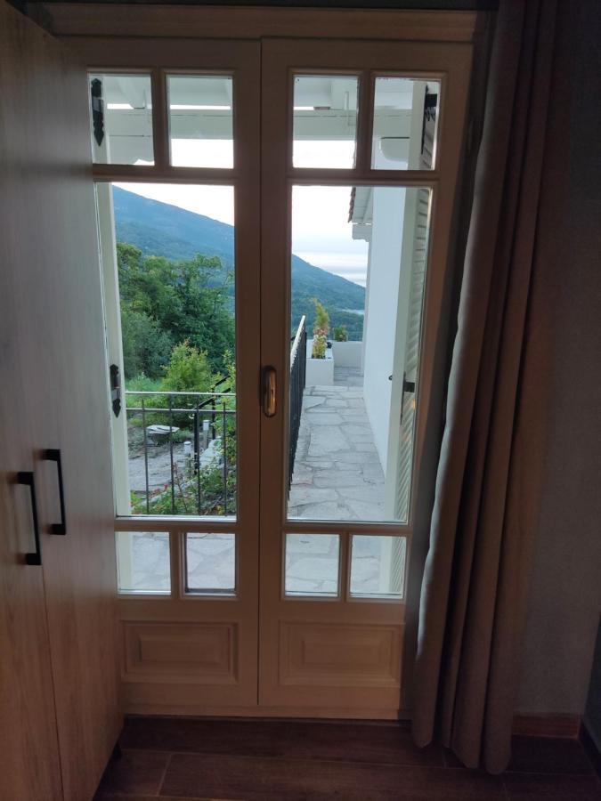Little Villa Makrirrakhi Экстерьер фото